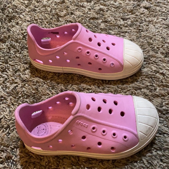Pink Crocs - Picture 4 of 5